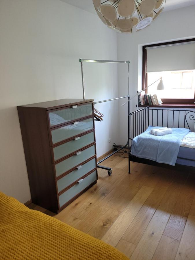 Appartamento 4 Pory Roku Łomianki Esterno foto